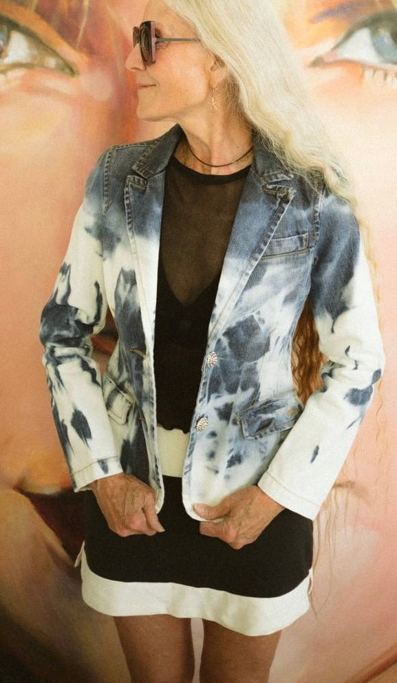 Kindle, Fitted Denim Blazer with Chanel-Inspired Buttons